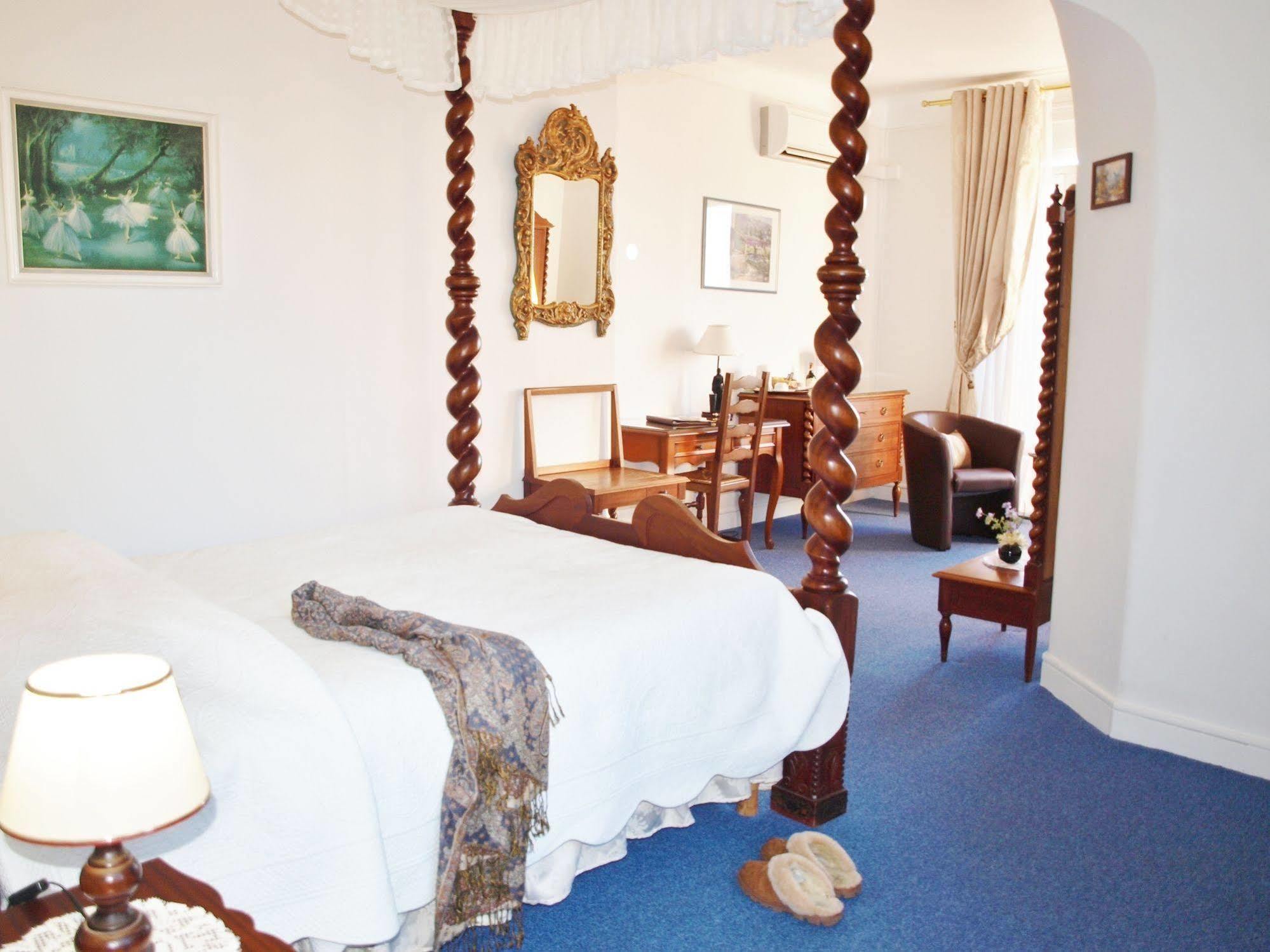 Hotel La Flanerie Vieille-Toulouse Room photo